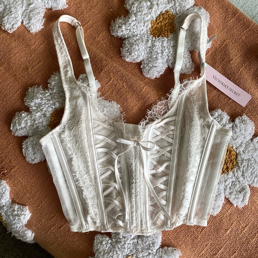 🌼 NWT Victoria’s Secret Corset Extra Small
